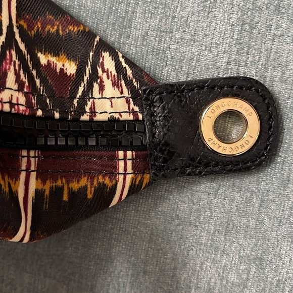 Long Champ Tote with Strap - Picture 5 of 11